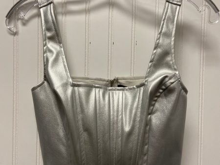 Silver Top Sleeveless Japna, Size M Sale